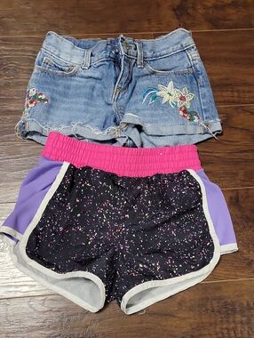Girls' Black Confetti Active Shorts with Pink Waistband and Lavender Side Panels